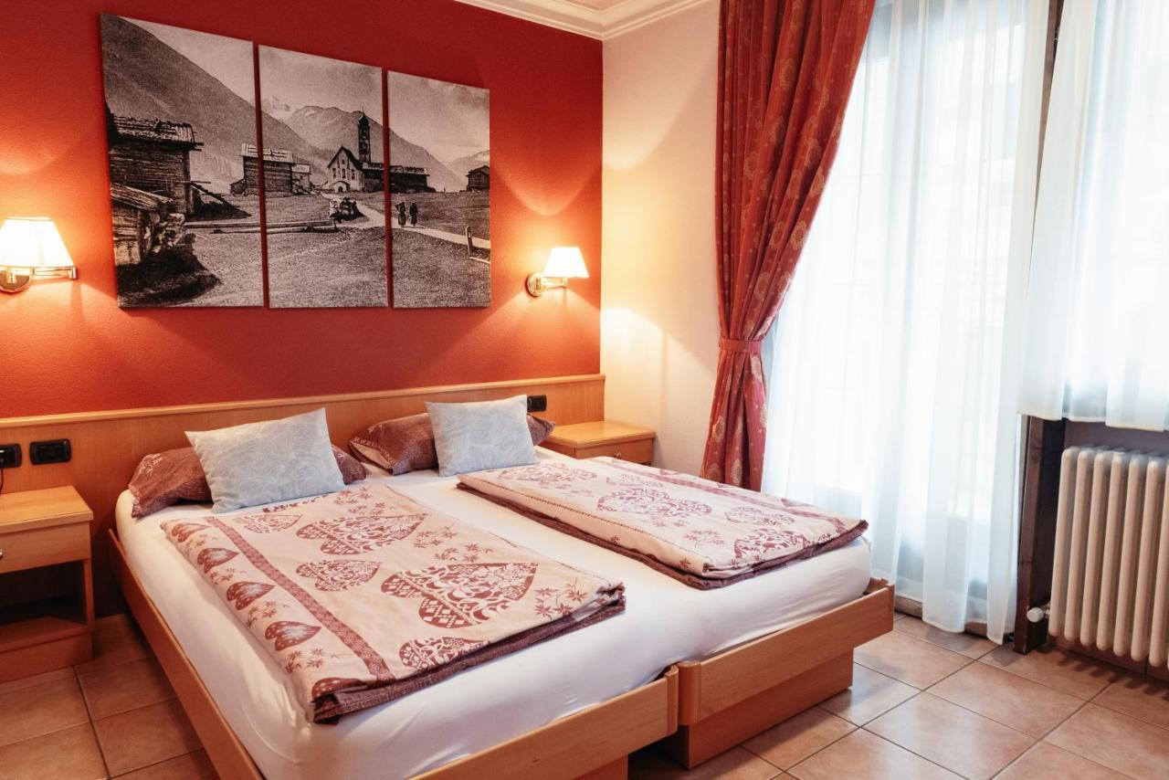 Hotel Garni Rin Da Rin Livigno Extérieur photo