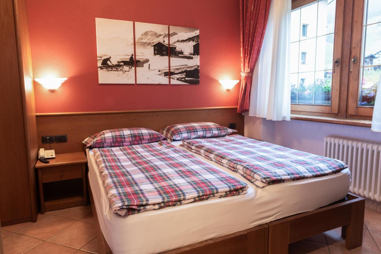 Hotel Garni Rin Da Rin Livigno Extérieur photo