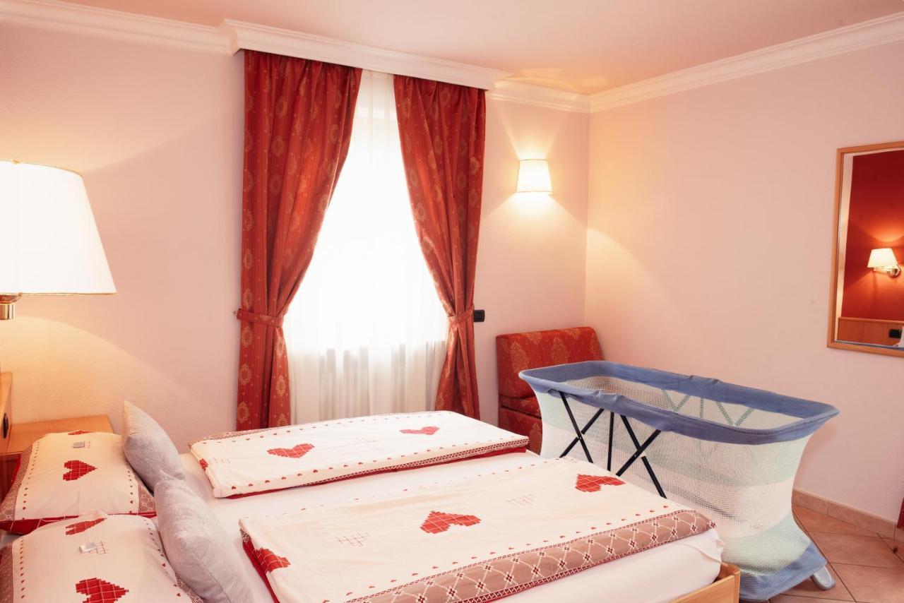 Hotel Garni Rin Da Rin Livigno Extérieur photo