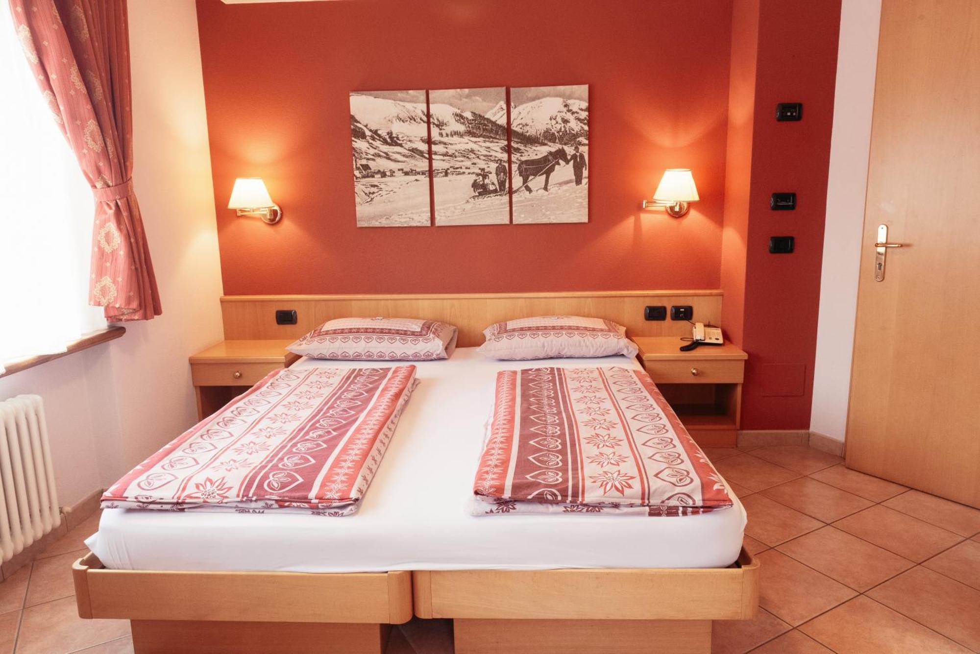 Hotel Garni Rin Da Rin Livigno Extérieur photo